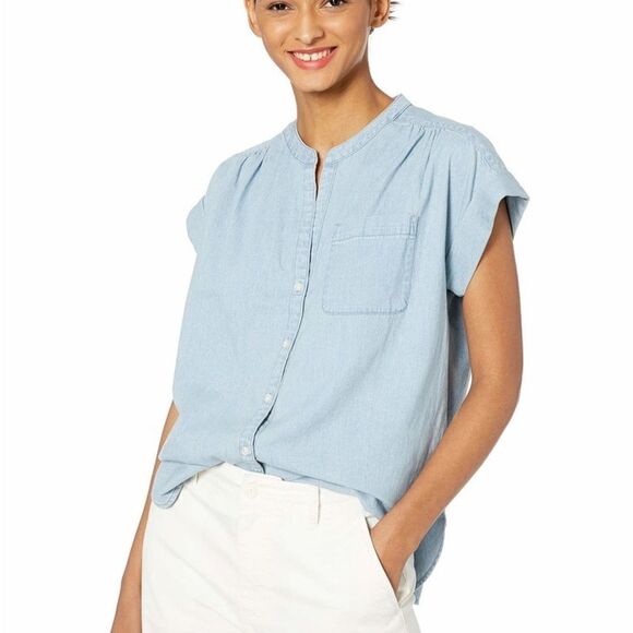 J. Crew JCrew Mercantile Chambray Camp Shirt size XS - Picture 2 of 5